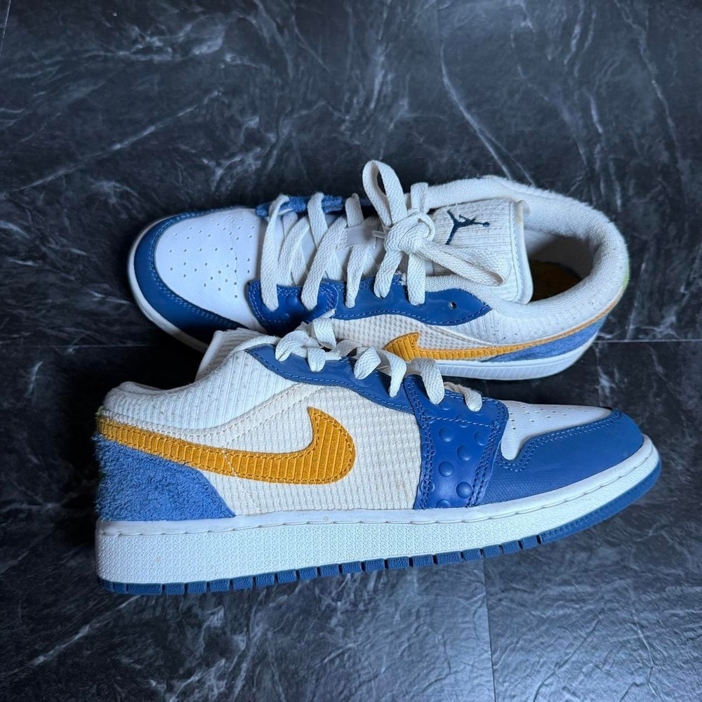 Jordan Retro 1 Blue White Sneaker Shoe 6.5Y (Women's 8) DR6960